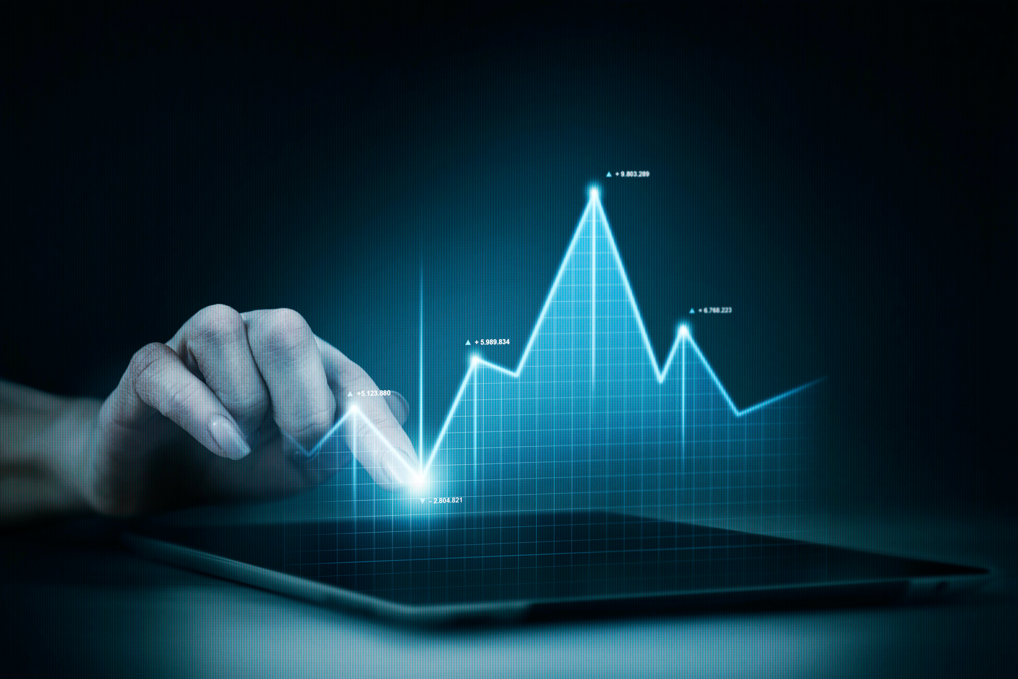 Mastering Your Money in the Digital Age: Finding the Best Banking App for You Line graph with an upward trajectory, symbolizing how mobile banking app can support financial growth.